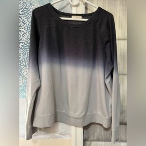 COPY - LOVESTICH MED BLUE OMBRÉ SWEATSHIRT
